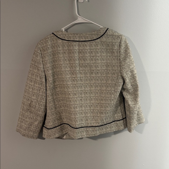 Ann Taylor • Tweed Blazer Jacket - Picture 4 of 6